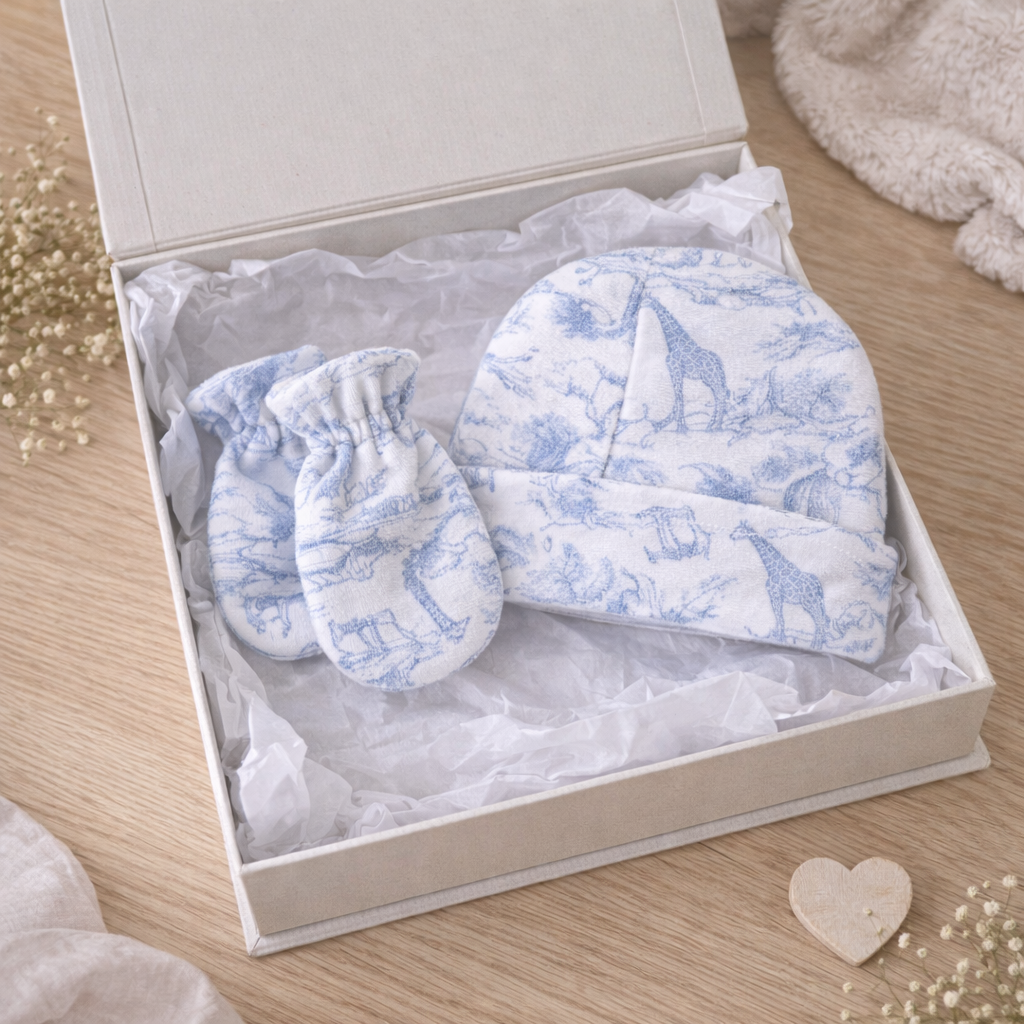 Ensemble bonnet et moufles